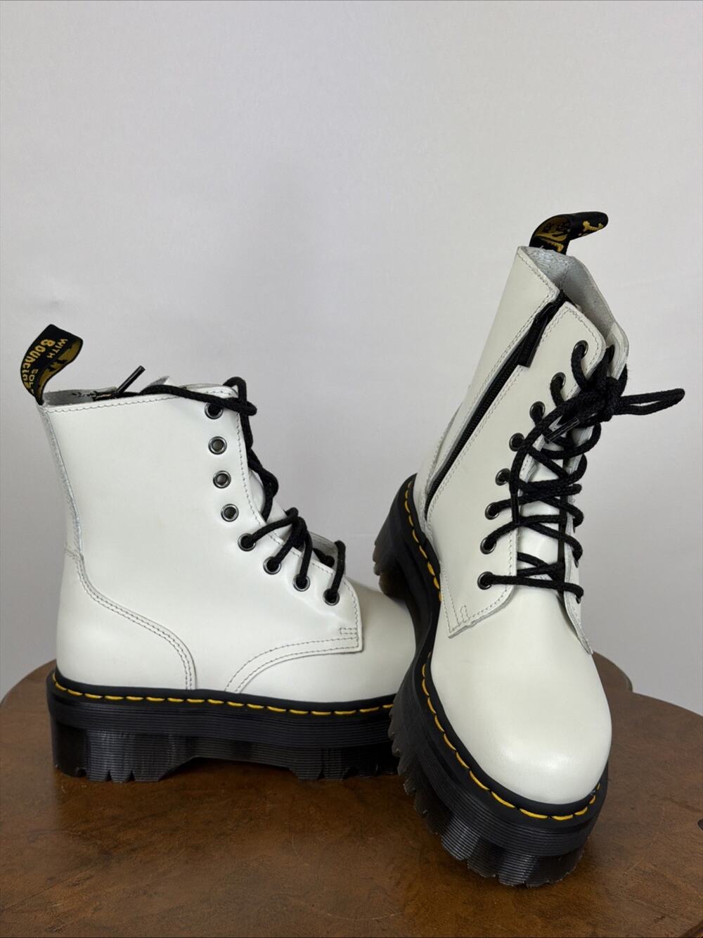 Dr. Martens White Jadon Platform Boots 8-Eye Side Zip Leather Women's 8